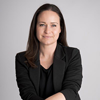 Stéphanie assurance banque Axa